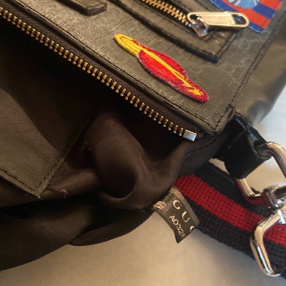 Gucci shoulder bag - Picture 12 of 16